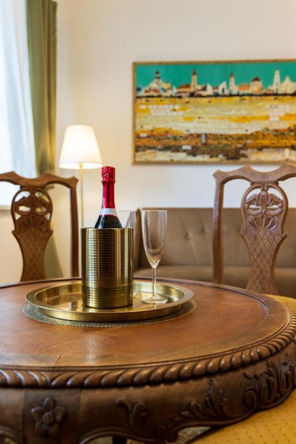 Doma3 Luxury Vilnius Apartment Екстериор снимка
